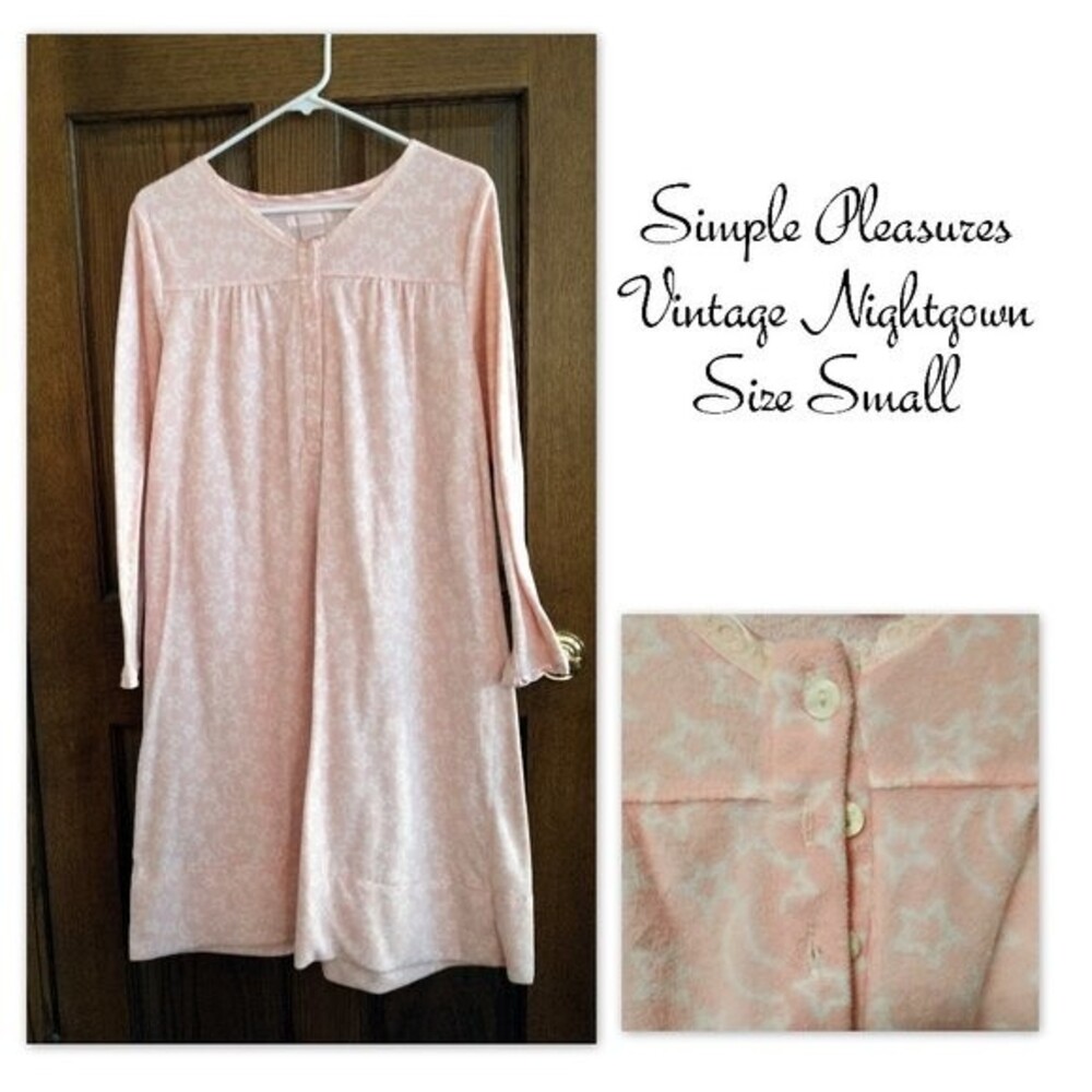 Comfy Fleece Vintage Pink Nightgown Size Small